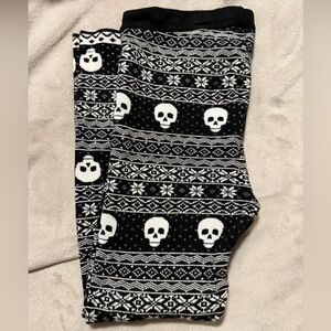 Torrid Sweater Leggings With Skull Fair Isle Pattern